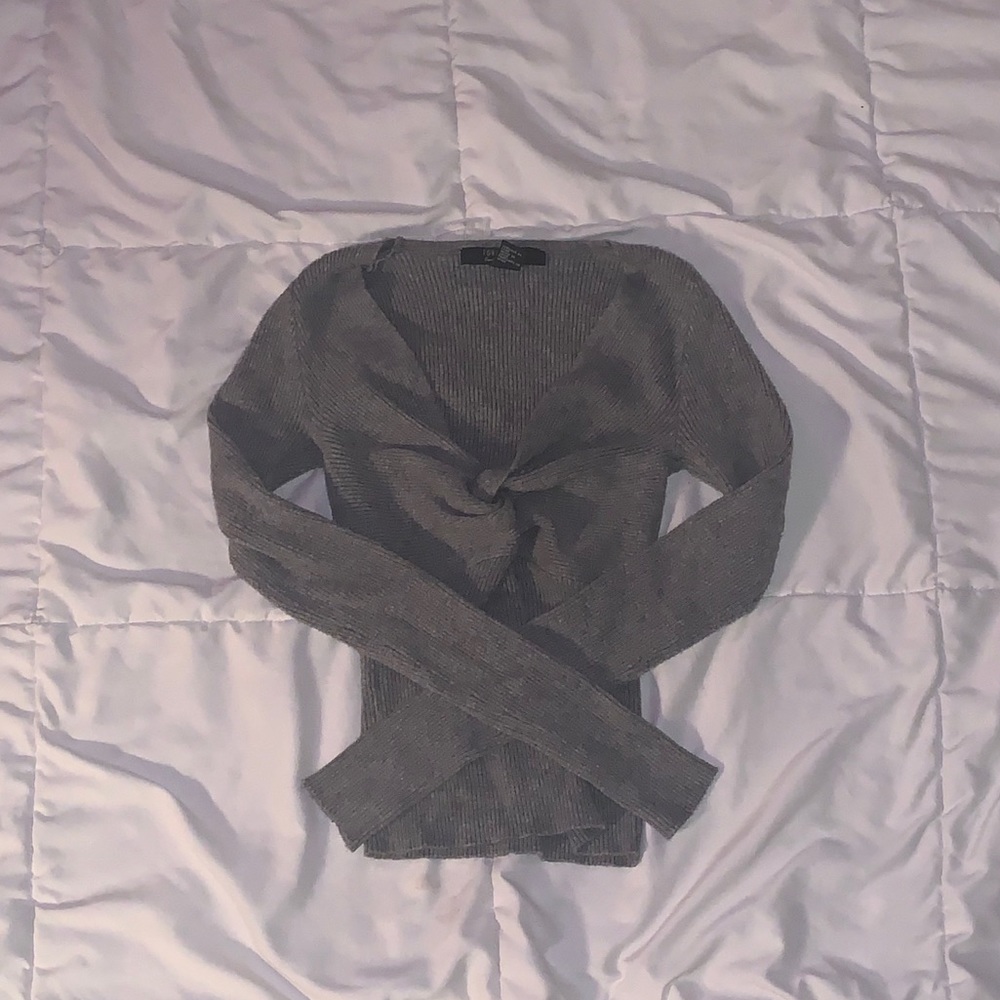 Fitting Grey Sweater